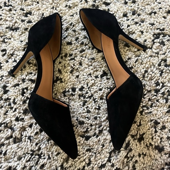 J. Crew Classic Black Pointed Heels - Picture 4 of 11